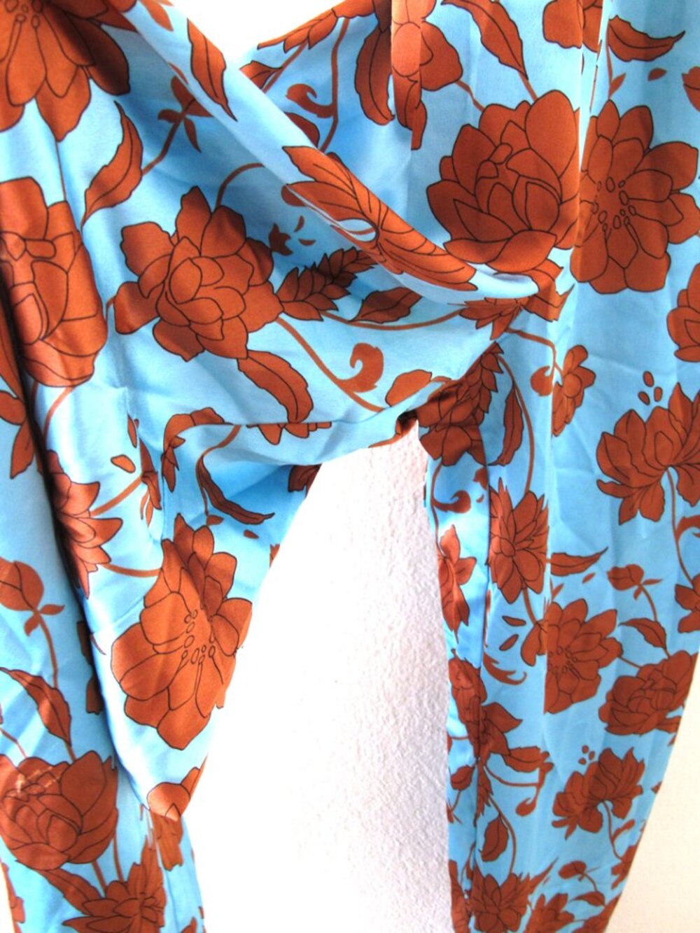🆕 SUGAR LIPS Beautiful Eye-catching FLORAL JUMPSUIT WideLeg Dress size SMALL